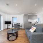 Book Holiday Apartments in Greenwich South London near the Thames, Canary Wharf and Greenwich Park! Our short let flats are fully furnished!