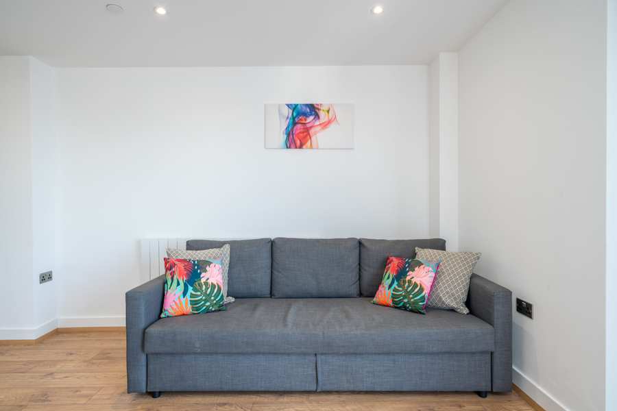 Serviced Apartments Greenwich East London | Urban Stay Stay-at-Serviced-Apartments-Greenwich-Enjoy-Thames-views,-modern-amenities,-and-easy-access-to-Canary-Wharf.-Book-Now