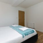Discover affordable serviced flats in Wood Green. Enjoy modern amenities, excellent transport links, and proximity to top attractions. | Urban Stay