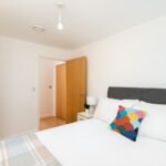 Comer House Serviced Apartments in Barnet offer fully furnished Barnet short-term apartments with excellent transport links and amenities. | Urban Stay
