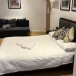 Stay at Vernon House in Soho with modern serviced accommodation, near the West End and top attractions, perfect for six guests. Book Now