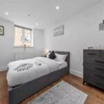 Book Corporate Accommodation Wandsworth with Urban Stay. Modern apartments near transport links and business hubs.