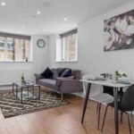 Book Corporate Accommodation Wandsworth with Urban Stay. Modern apartments near transport links and business hubs.