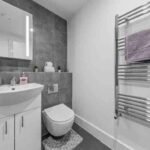 Book Corporate Accommodation Wandsworth with Urban Stay. Modern apartments near transport links and business hubs.