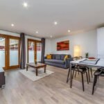 Stay in stylish Holiday Apartments Waterloo with stunning London Eye views, fast transport links, and top attractions just steps away.