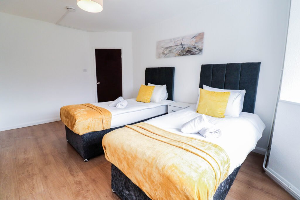 Falconers Road House