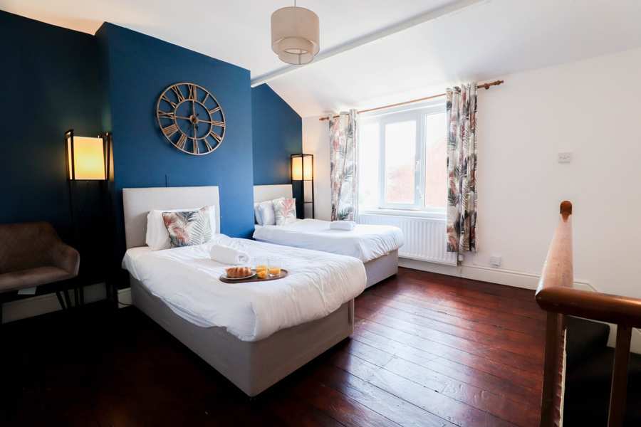 Dover Street Apartment Serviced Apartments - Coventry | Urban Stay