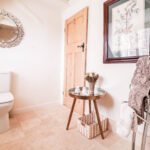 Book Cheap Hotel Alternatives near Chelmsford with our Essex Serviced Apartments! Our furnished 2-bed flat is great for corporate short lets.