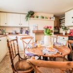 Book Cheap Hotel Alternatives near Chelmsford with our Essex Serviced Apartments! Our furnished 2-bed flat is great for corporate short lets.