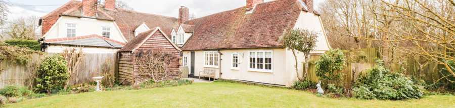 Witham Serviced Apartments Essex | Urban Stay Stay at our Witham Serviced Apartments, a charming 350-year-old cottage in Essex, ideal for business or leisure with great transport links.