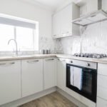 Enjoy spacious Luton serviced apartments with private parking near London Luton Airport, perfect for business and leisure stays. Book Now!