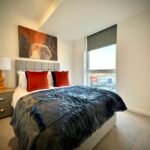 Modern Bristol Serviced Apartments in Nailsea by Urban Stay, near transport links, business hubs, and local attractions. Book Now