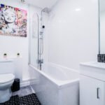 Book Sort Let Apartments near Battersea and Chelsea! Our holiday accommodation south of the Thames sleeps 6 guests and is fully furnished!