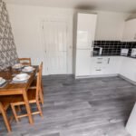 Enjoy a comfortable stay at Short Let Apartments in Luton, with convenient access to transport links, local attractions, and business hubs.