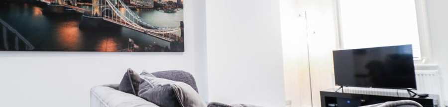 Serviced Apartments Essex For Leisure Stays | Urban Stay Serviced Apartments Essex in Colchester with WiFi, kitchen, parking, and easy access to transport, business parks, and sights. Book Now