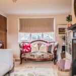Book Cheap Hotel Alternatives near Chelmsford with our Essex Serviced Apartments! Our furnished 2-bed flat is great for corporate short lets.
