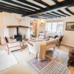 Book Cheap Hotel Alternatives near Chelmsford with our Essex Serviced Apartments! Our furnished 2-bed flat is great for corporate short lets.