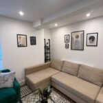 Serviced accommodation in Vauxhall with 3 bedrooms, full kitchen, and great transport links. Ideal for families and business travellers.