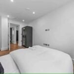 Book Corporate Accommodation Wandsworth with Urban Stay. Modern apartments near transport links and business hubs.