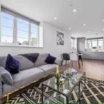 Book Corporate Accommodation Wandsworth with Urban Stay. Modern apartments near transport links and business hubs.