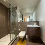 Holiday Rentals Wimbledon: Cozy one-bedroom flat just 20 mins from Central London. Ideal for business and leisure stays.
