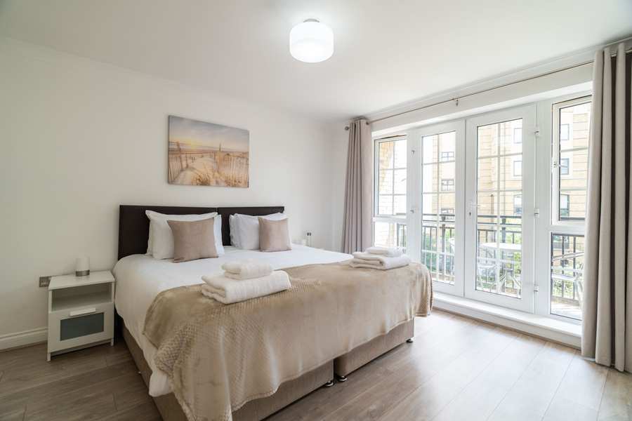 Riverside House Apartments Serviced Apartments - Reading | Urban Stay