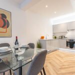 Book Short Let Rentals in Reading, your ideal corporate accommodation for 1 week, 1 month or longer. We offer cheaper rates than hotels!