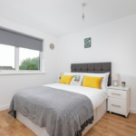 Serviced Apartments Wood Green: Stylish apartments with great transport links, nearby attractions, ideal for business or leisure stays.
