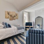 Our Serviced Apartments Chester Heights are near transport, shops, and historic sights. Book Your Ideal business accommodation in Cheshire!