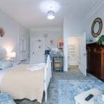 Our Serviced Apartments Chester Heights are near transport, shops, and historic sights. Book Your Ideal business accommodation in Cheshire!