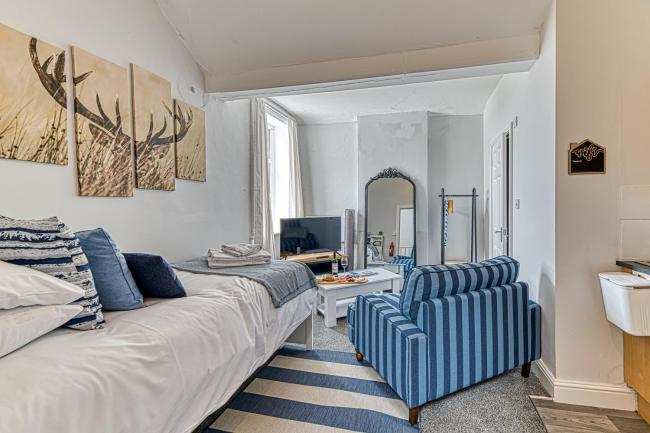 Chester Heights Apartment Serviced Apartments - Chester | Urban Stay