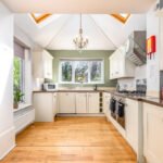 Book Serviced Apartments Bedford for groups, business stays or family holidays. Our short let accommodation with parking is near Bedford station