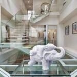 Luxury serviced accommodation in Mayfair near Hyde Park. Perfect for business travel, shopping, and London city breaks. Book Now