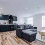 Book Short Let Apartments Hull for serviced, furnished stays near the city centre. Perfect for short breaks or extended visits.