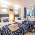 Book stylish holiday rentals in Reading. Enjoy modern apartments with excellent transport links, perfect for business or leisure stays.