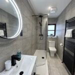 Book Short Let Accommodation Glasgow located in Glasgow. Each apartment has a washer/dryer combo, a TV with DVD player and free wifi.