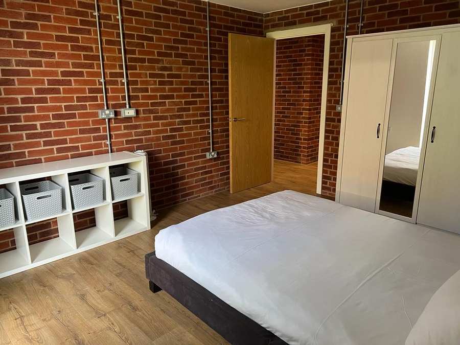 Watford Serviced Apartments North London | Urban Stay Stylish-Watford-Serviced-Apartments-at-9-Station-Road-near-Watford-Junction.-Perfect-for-business-or-leisure,-with-London-links.-Book-Now