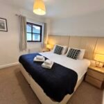 Book Short Let Accommodation Glasgow located in Glasgow. Each apartment has a washer/dryer combo, a TV with DVD player and free wifi.