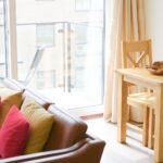 Book Cheap Luxurious Serviced Accommodation in Cambridge near the university and city centre! 24h Reception, Full Kitchen, Bills & Wifi incl