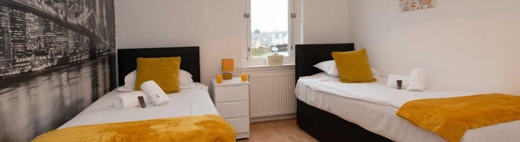 Glasgow Short Let Apartments For Short & Long Stays |Urban Stay Stay at Premier Chapel Street, part of Glasgow Short Let Apartments. Enjoy Wi-Fi, parking, and easy access to business and city attractions.