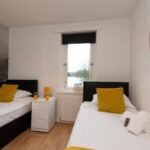 Stay at Premier Chapel Street, part of Glasgow Short Let Apartments. Enjoy Wi-Fi, parking, and easy access to business and city attractions.