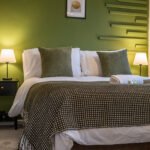 Book Short Let Apartments Crawley at Maiden Lane. Enjoy modern comfort, easy access to Gatwick Airport, transport links, & local attractions.
