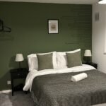 Book Short Let Apartments Crawley at Maiden Lane. Enjoy modern comfort, easy access to Gatwick Airport, transport links, & local attractions.