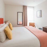 Victoria Family Accommodation near Victoria Station. Ideal for families and business travellers exploring Central London. Book Now