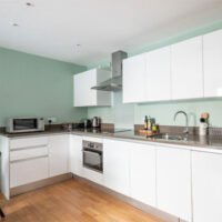 Victoria Family Accommodation near Victoria Station. Ideal for families and business travellers exploring Central London. Book Now