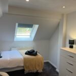 Modern Horley Serviced Apartment near Gatwick Airport with Wi-Fi, transport links, business hubs, shops, theatre, and countryside attractions