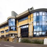 Holiday Rentals Brentford offer modern apartments near transport, attractions and business hubs in West London. Book Now