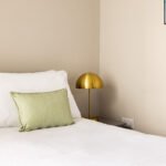Stay at Short Let Apartments Plymouth in Mutley, Plymouth. Perfect for work or leisure, near transport, attractions, and local facilities.