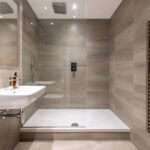 Modern short term apartments in Leeds City Centre, ideal for business and leisure stays near shops, offices, transport, and top attractions.