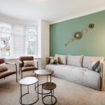 Holiday Rentals Manchester at Knowle Drive. Close to MediaCity, Trafford Centre, and transport hubs. Ideal for business and leisure stays.